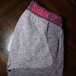 V2 FLEX • G Y M S H A R K